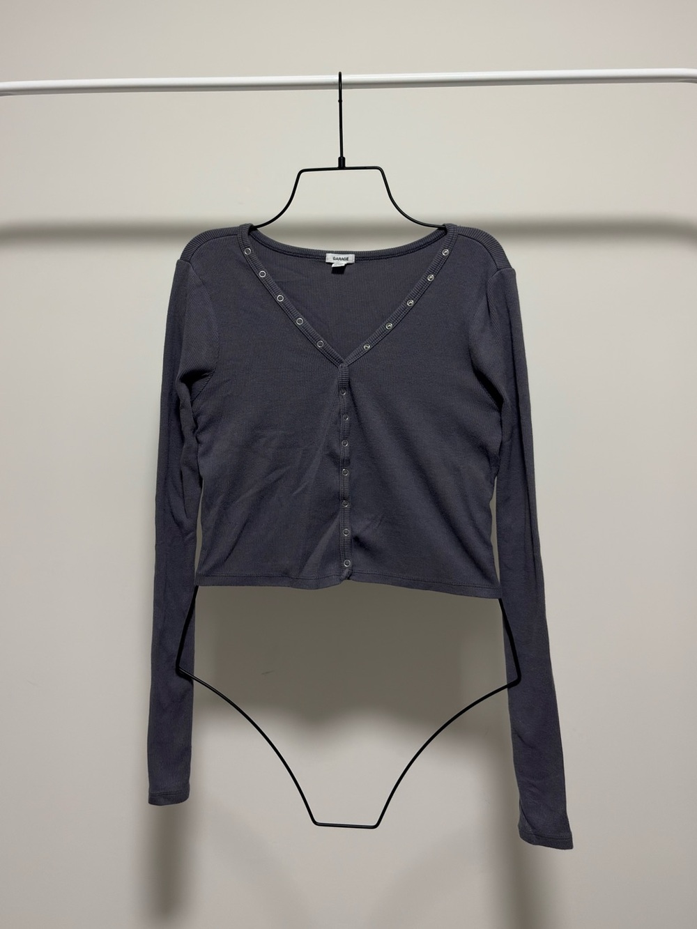 Garage Ribbed Snap-Front Long-Sleeve Crop Top